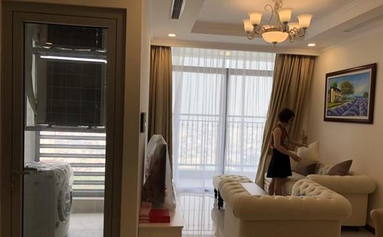 apartment for rent in Vinhomes Central Park Binh Thanh  District HCM BT105L789 (1)